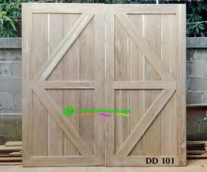 Alternative view of ประตูไม้สักบานคู่ DD101