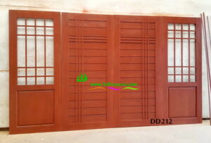 Alternative view of ประตูไม้สักบานคู่ DD212