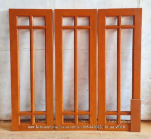 หน้าต่างไม้สัก W24